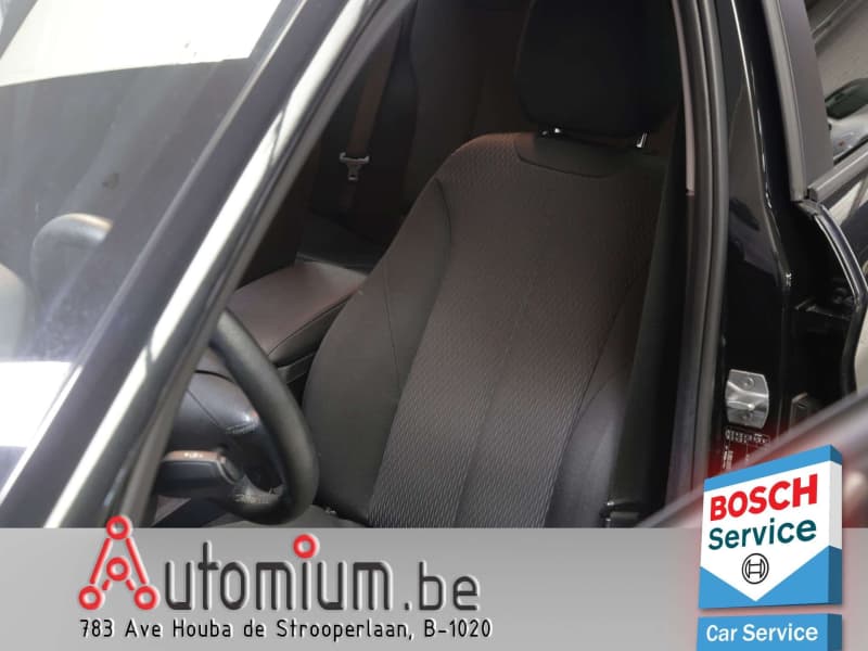BMW 118 12