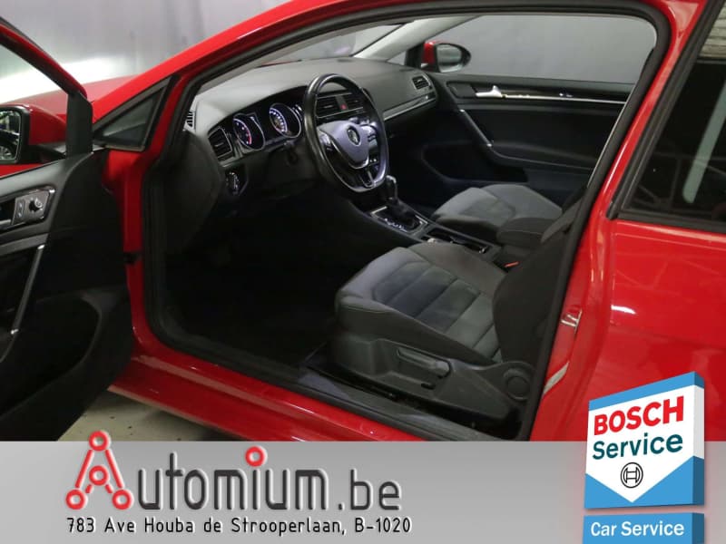 Volkswagen Golf 9
