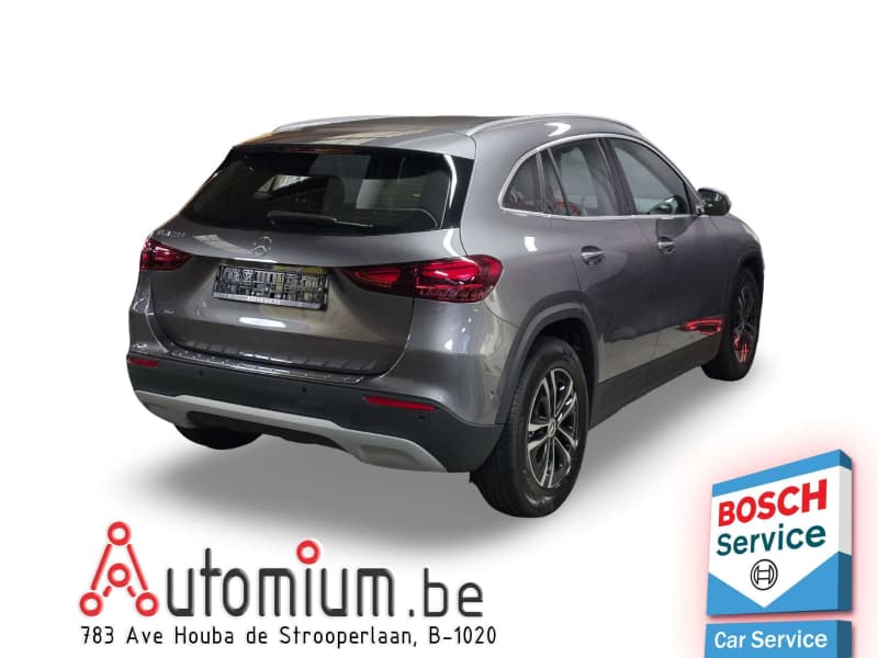 Mercedes-Benz GLA 180 5