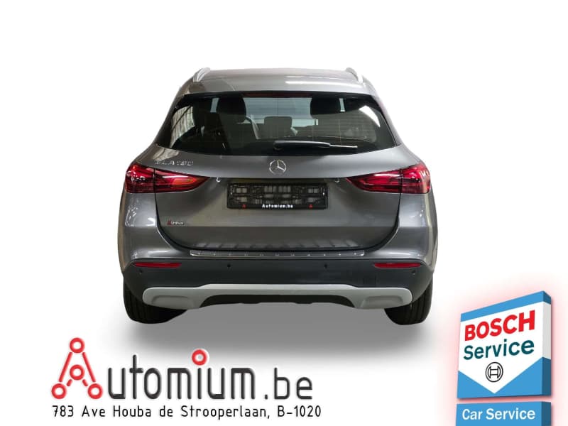 Mercedes-Benz GLA 180 6