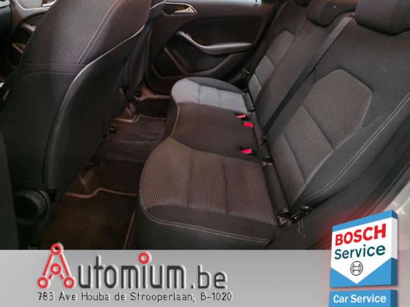 Mercedes-Benz B 180 23