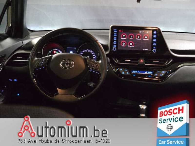 Toyota C-HR 23