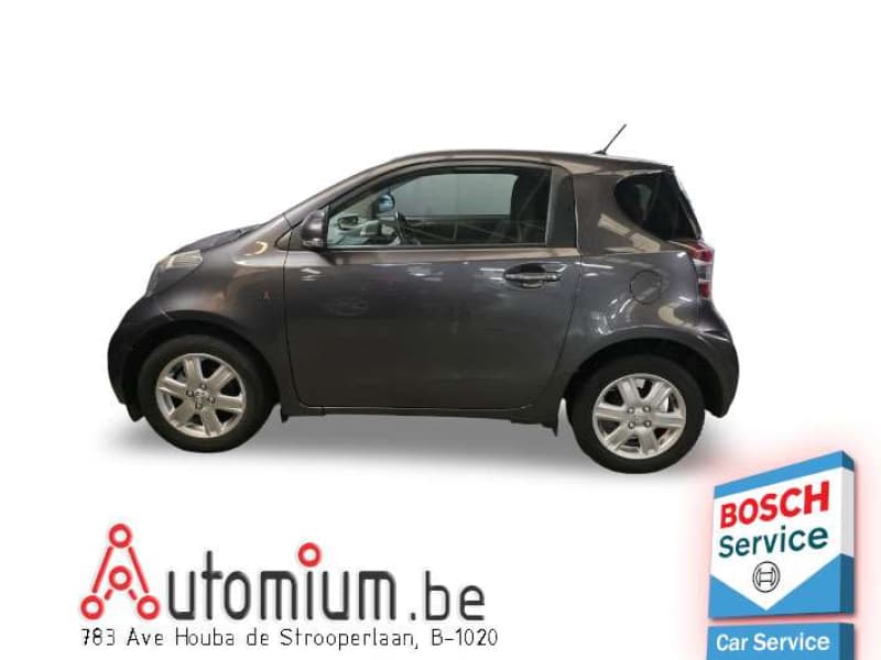 Toyota iQ 4