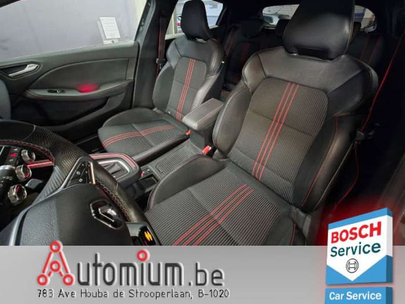 Renault Clio 18