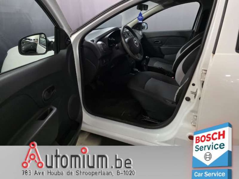 Dacia Logan 9