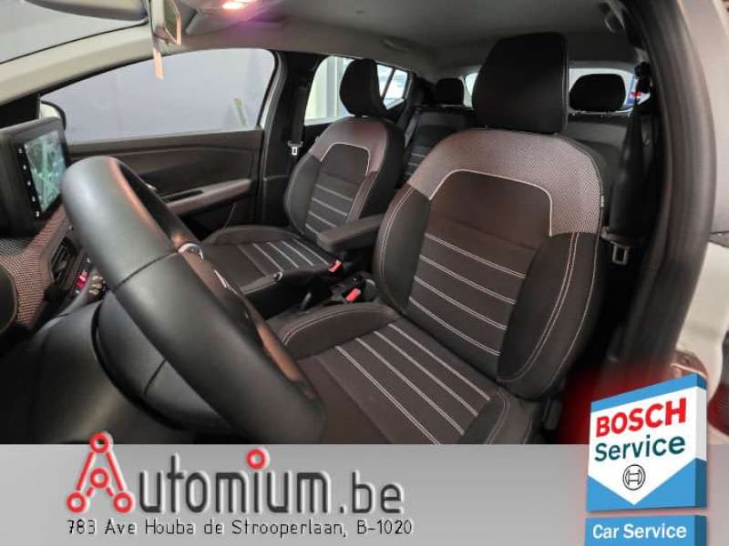 Dacia Sandero 10