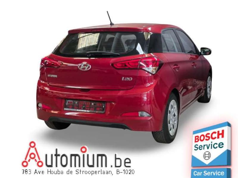 Hyundai i20 8