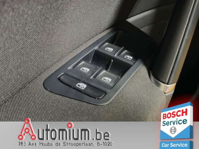 Volkswagen Golf 26