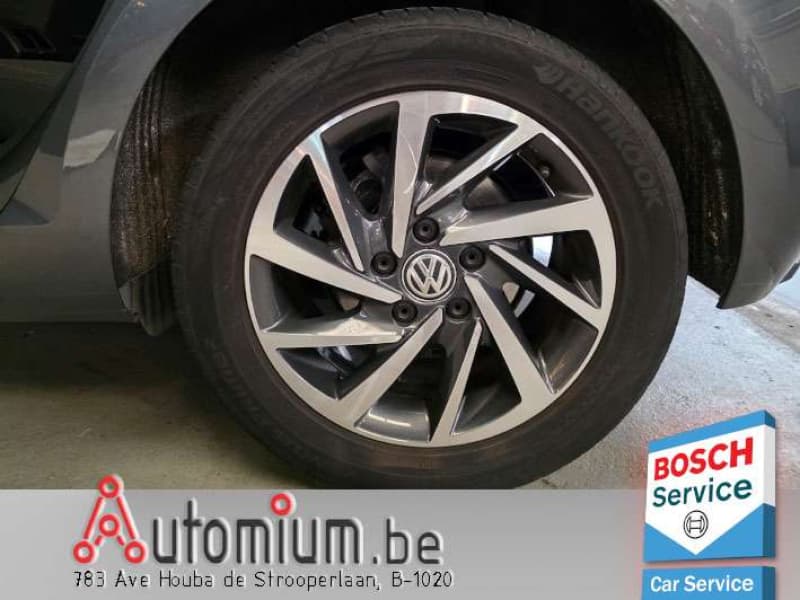 Volkswagen Golf 30