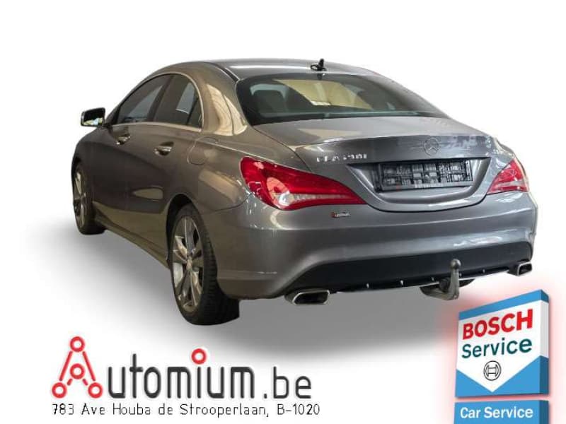 Mercedes-Benz CLA 200 7