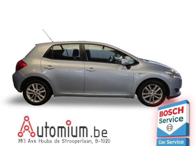 Toyota Auris 8