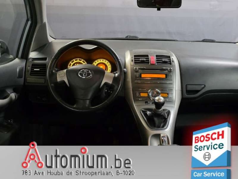 Toyota Auris 10