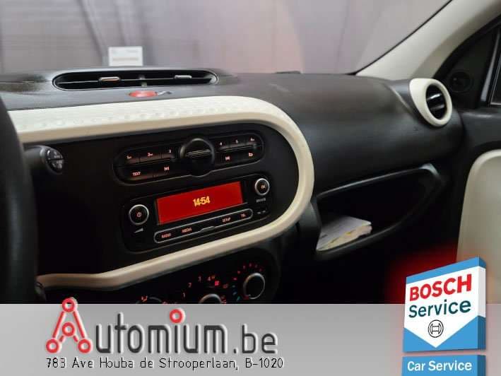 Renault Twingo 19