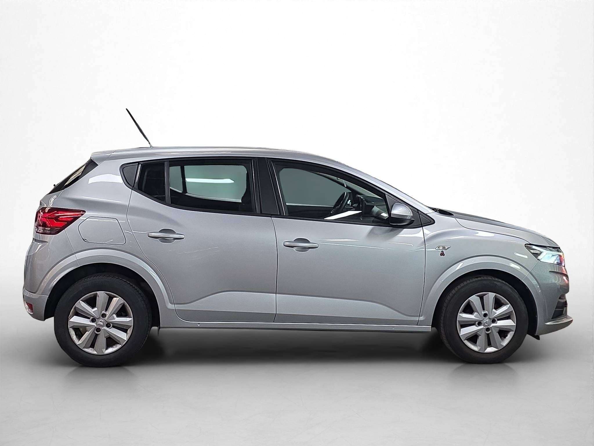 Dacia Sandero 8